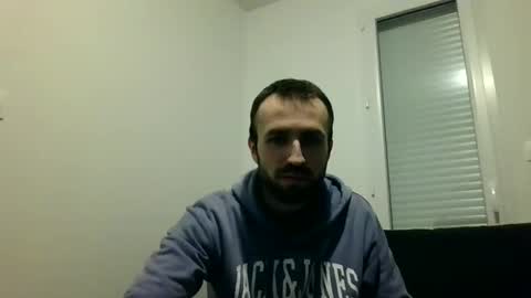 Mika online show from 02/11/25, 12:06