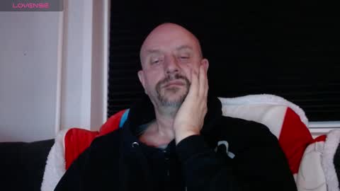 MrLazy online show from 01/11/25, 07:49