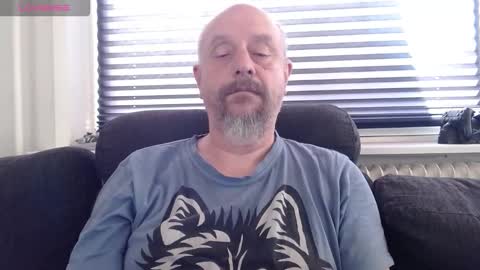 MrLazy online show from 09/26/25, 10:19