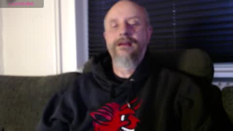 MrLazy online show from 10/05/25, 04:27