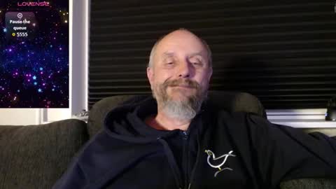 MrLazy online show from 10/21/25, 06:52