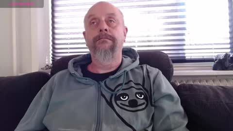 MrLazy online show from 11/26/25, 11:00