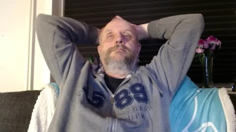 MrLazy online show from 02/11/26, 06:57