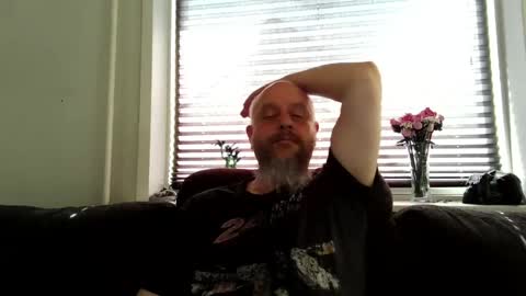 MrLazy online show from 04/27/26, 11:30