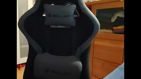 Snapshot of hardtechno_xxx chatting on 09/30/25, 11:26 hardtechno_xxx online show from 09/30/25, 11:26