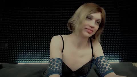 Miss Hardy online show from 03/02/26, 03:20