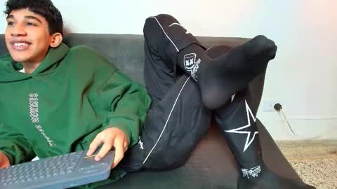 Hares online show from 03/11/26, 01:39