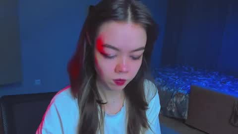 Snapshot of haribo_asmr chatting on 02/05/25, 09:15 Miss Hari online show from 02/05/25, 09:15