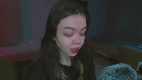 Snapshot of haribo_asmr chatting on 03/09/25, 08:18 Miss Hari online show from 03/09/25, 08:18