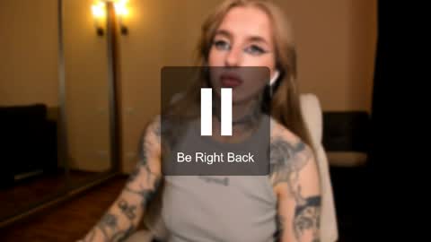 Snapshot of harley_kimm chatting on 05/23/26, 05:34 Julia online show from 05/23/26, 05:34