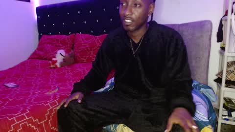 harley_quinnn111 online show from 12/24/24, 09:55