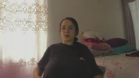 Natii  online show from 03/25/26, 07:09