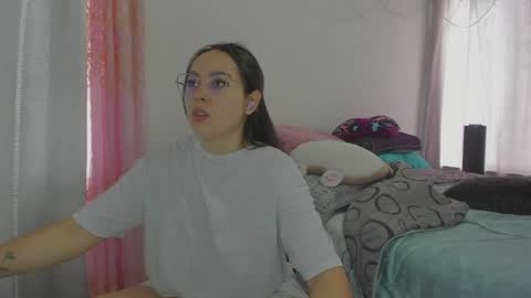 Snapshot of harleynapier chatting on 05/03/26, 02:01 Natii online show from 05/03/26, 02:01