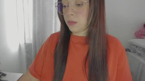 Snapshot of harleynapier chatting on 06/06/26, 04:12 Natii online show from 06/06/26, 04:12