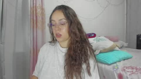 Snapshot of harleynapier chatting on 06/11/26, 12:32 Natii online show from 06/11/26, 12:32