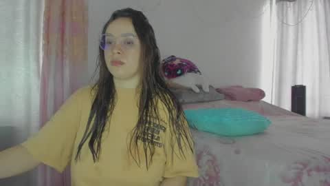 Snapshot of harleynapier chatting on 07/12/26, 08:11 Natii online show from 07/12/26, 08:11
