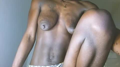 harleys_ebony online show from 12/13/24, 07:58