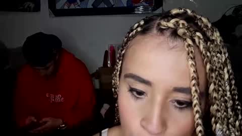    online show from 01/03/25, 12:43