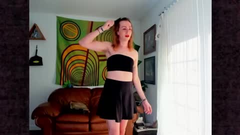 Snapshot of harlynn_ell chatting on 04/08/26, 04:51 harlynn_ell online show from 04/08/26, 04:51