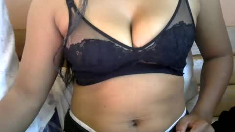 harmalie online show from 07/25/26, 07:50