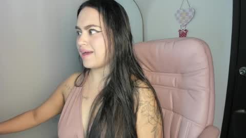 vanessa online show from 05/16/26, 05:23