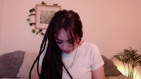 Harmony    Please help me to reach 100 thumbs up online show from 01/29/25, 02:51