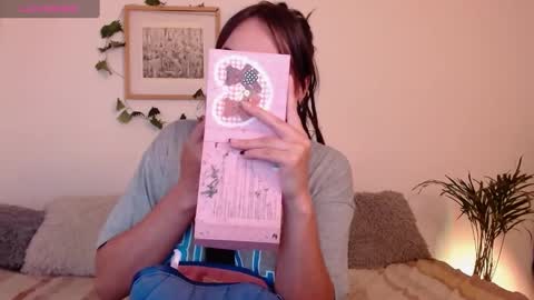 Harmony    Please help me to reach 100 thumbs up online show from 02/06/25, 03:59