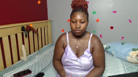 Snapshot of harriegrovin chatting on 01/17/25, 02:39 Grovin online show from 01/17/25, 02:39