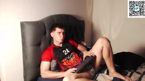 Snapshot of harry_brown2324 chatting on 09/18/25, 02:02 Sebastian online show from 09/18/25, 02:02