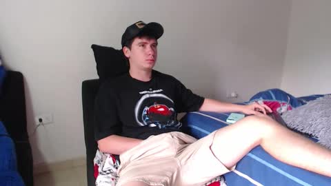 Sebastian online show from 10/27/25, 01:04