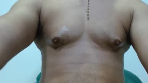 Snapshot of harry_goldenmillerx10fun chatting on 07/31/26, 11:04 Harry online show from 07/31/26, 11:04