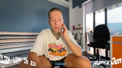 Snapshot of harry_jen chatting on 09/09/25, 09:09 TAP HERE choise Harry tattoo on chest Jen curls hair online show from 09/09/25, 09:09