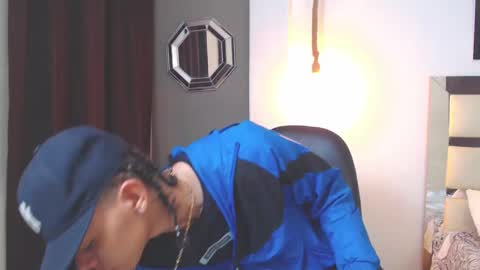 Harry online show from 03/01/25, 03:43