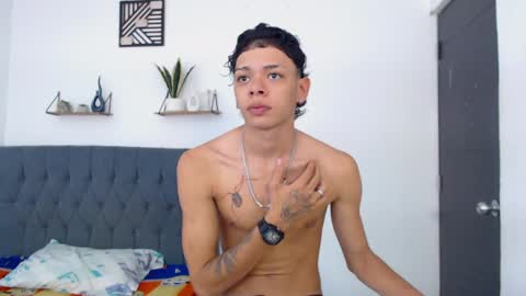 Snapshot of harry_jhonsonn chatting on 05/31/26, 12:08 Harry online show from 05/31/26, 12:08