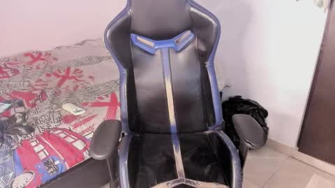 harry_p01 online show from 03/16/26, 05:44