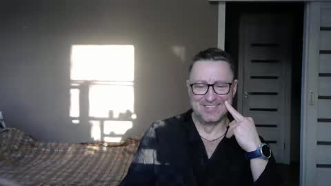 Snapshot of harrysnake chatting on 02/04/25, 06:36 HarrySnake online show from 02/04/25, 06:36