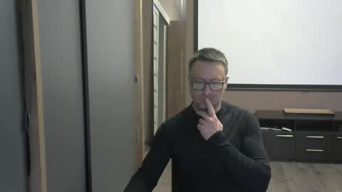 Snapshot of harrysnake chatting on 10/05/25, 02:15 HarrySnake online show from 10/05/25, 02:15