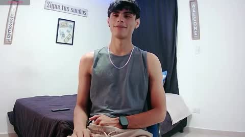 harry thomson online show from 10/30/25, 02:24