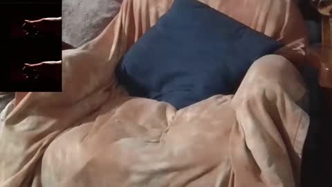 Snapshot of harrytut chatting on 11/28/25, 11:51 harrytut online show from 11/28/25, 11:51