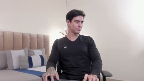 Harry Jones online show from 01/28/25, 06:07