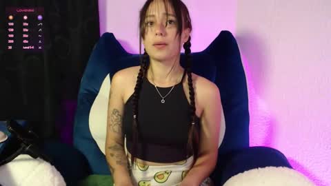 Sofia  Damin online show from 01/17/26, 01:16