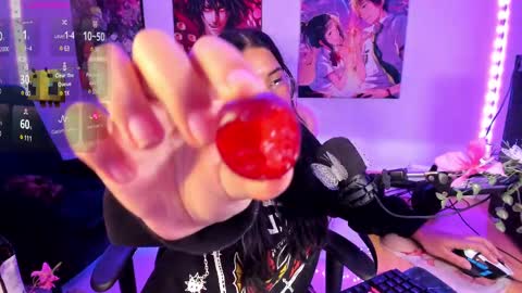 Snapshot of haruu2 chatting on 02/22/25, 11:35 karen  online show from 02/22/25, 11:35