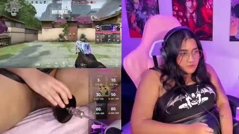 Snapshot of haruu2 chatting on 02/28/25, 01:15 karen  online show from 02/28/25, 01:15