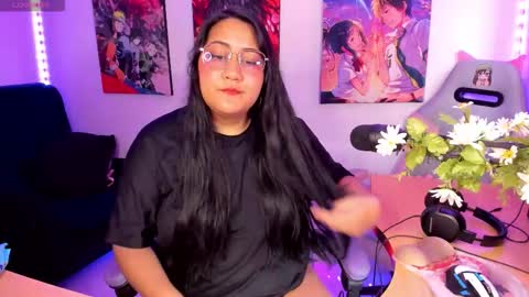 Snapshot of haruu2 chatting on 10/17/25, 12:08 karen  online show from 10/17/25, 12:08