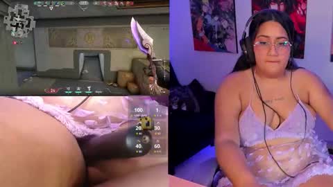 Snapshot of haruu2 chatting on 10/24/25, 12:41 karen  online show from 10/24/25, 12:41