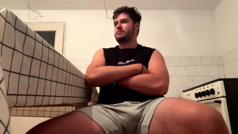 Snapshot of hasabigonev14 chatting on 07/25/26, 05:54 THEBIGONEV14 online show from 07/25/26, 05:54