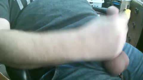 Snapshot of hashtagsorcerer chatting on 11/12/25, 04:18 boner man online show from 11/12/25, 04:18