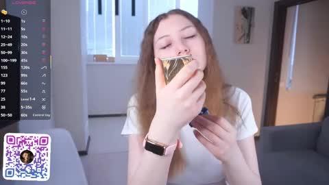 Mary online show from 04/04/26, 04:22