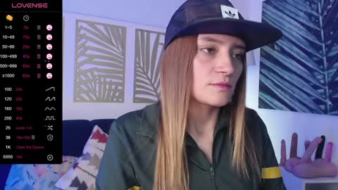 Nicole online show from 01/20/25, 09:01