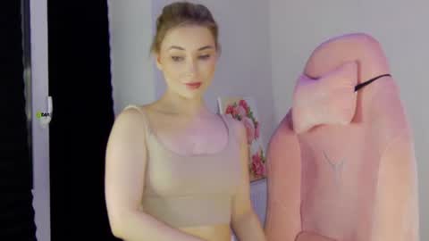 Anna online show from 07/21/26, 10:23